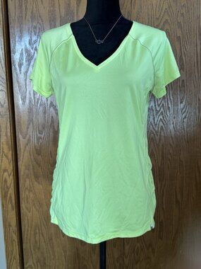 Tangerine Ladies Medium V-Neck Activewear Top Yellow Green Nylon/Polyester Blend